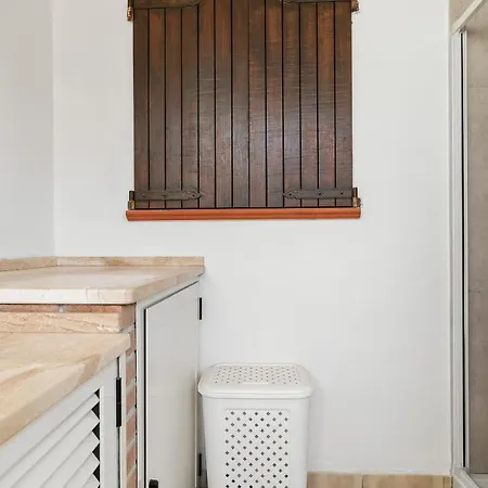 Casa S'architteddu-coastal Escape شقة *